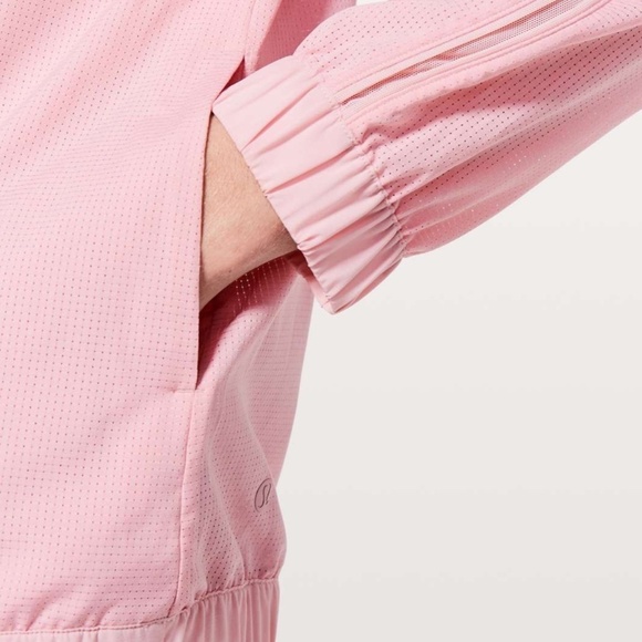 Lululemon Pack Light 1/2 Zip Pullover Petals - Pit-to-Pit: 18.5" - Picture 2 of 16